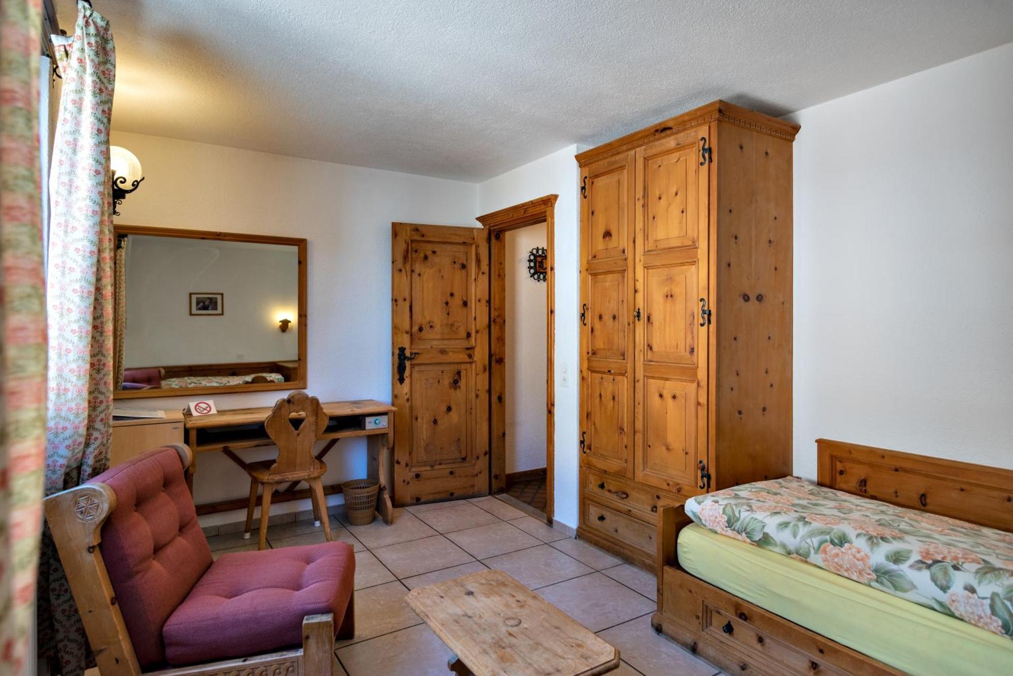 Silva Appartments And Rooms Silvaplana Rum bild